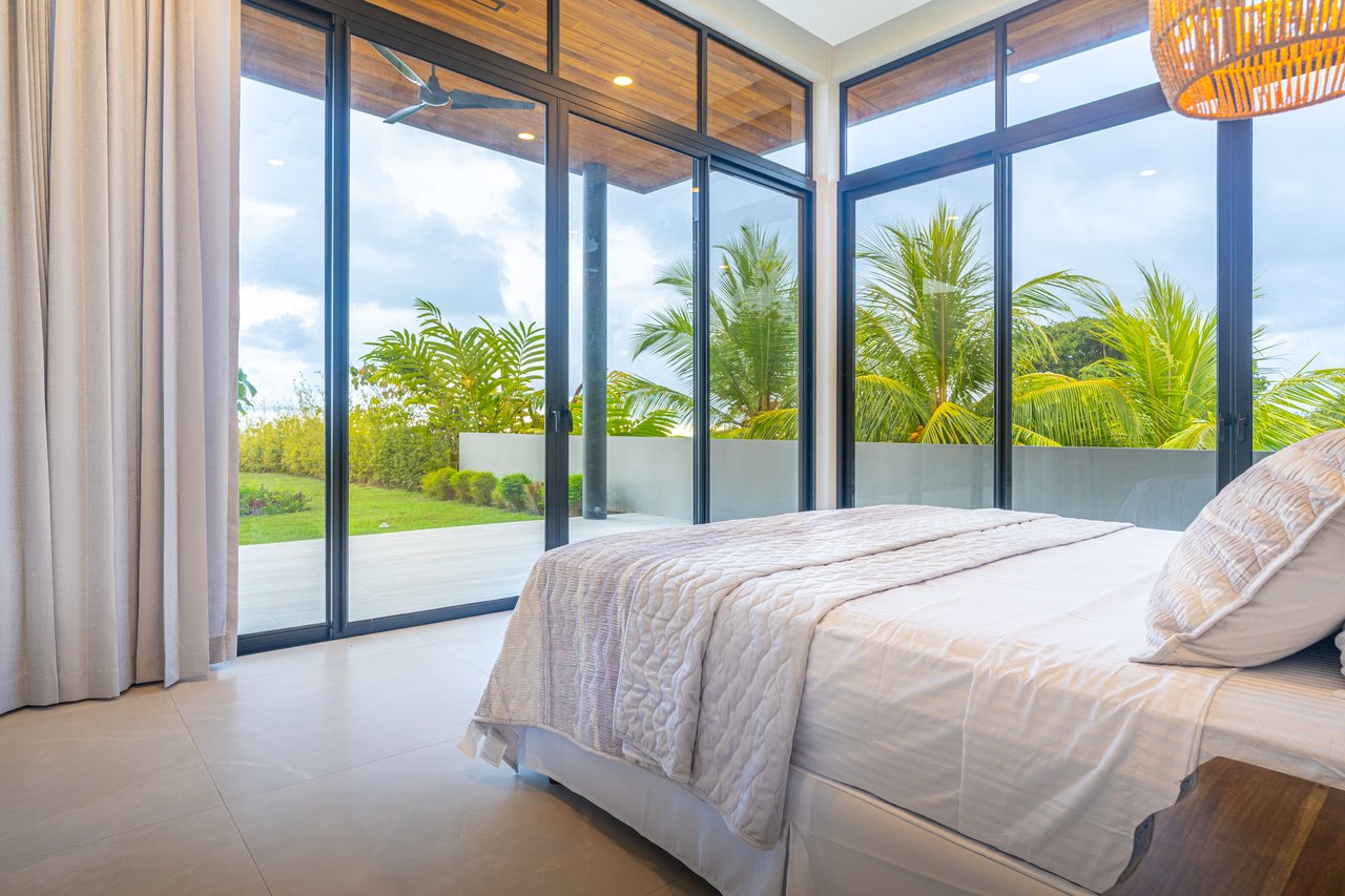 Lion's Gate Sunset Estate