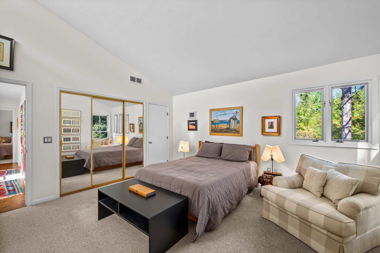 2408 E 800 N, La Porte, IN 46350