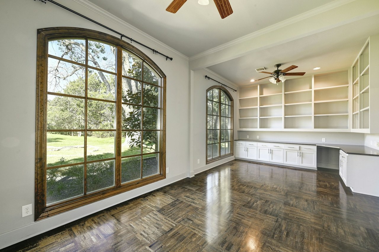 Coming Soon in Barton Creek!
