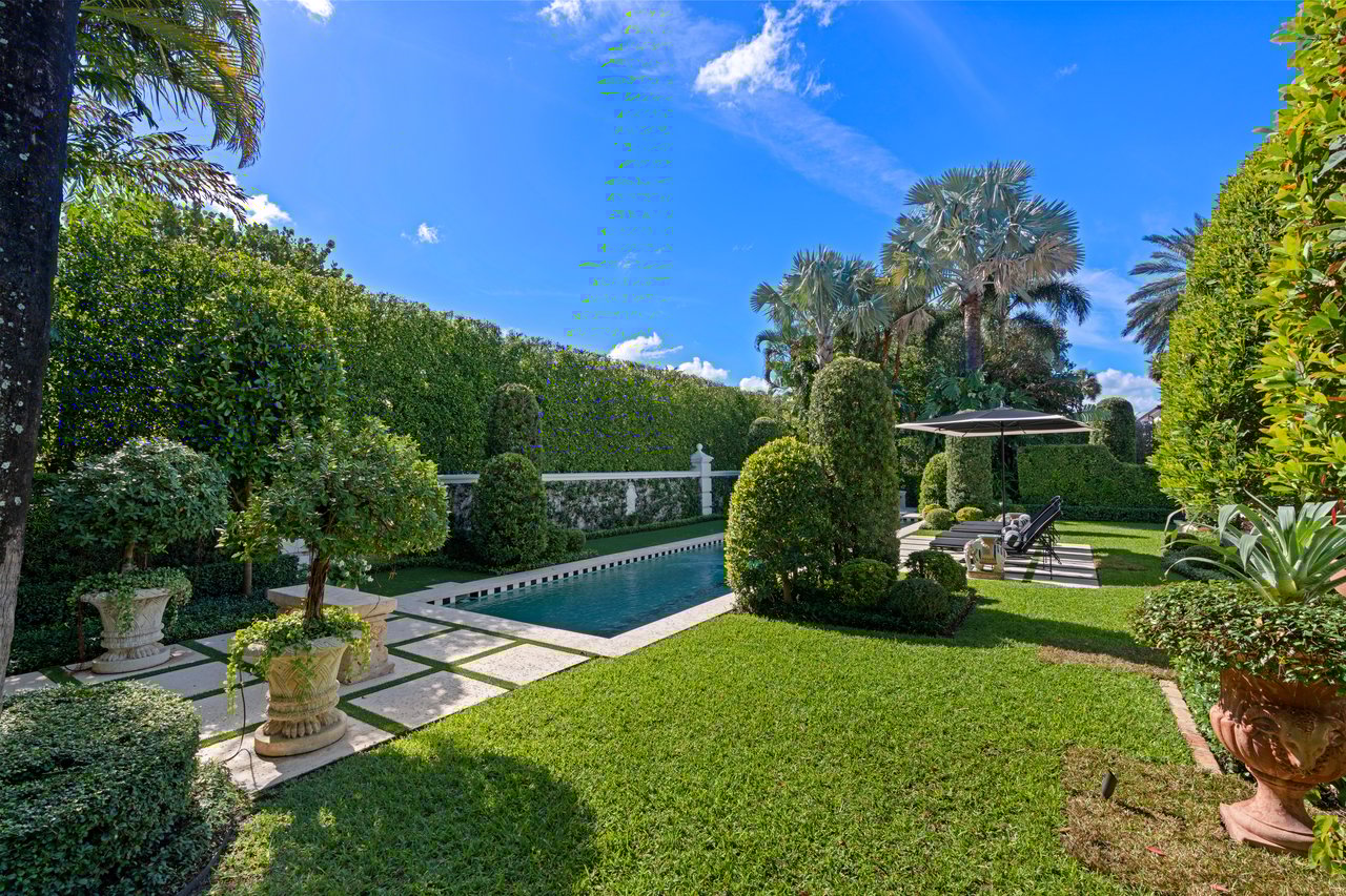 Entertainer’s Paradise in Prestigious Estate Section Enclave