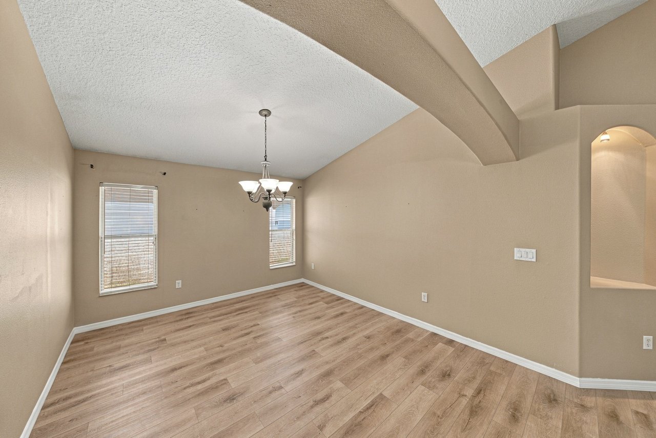 6908 Pine Springs Drive