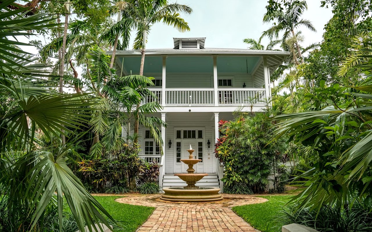 Dreaming of a Vacation Home in Anna Maria Island?