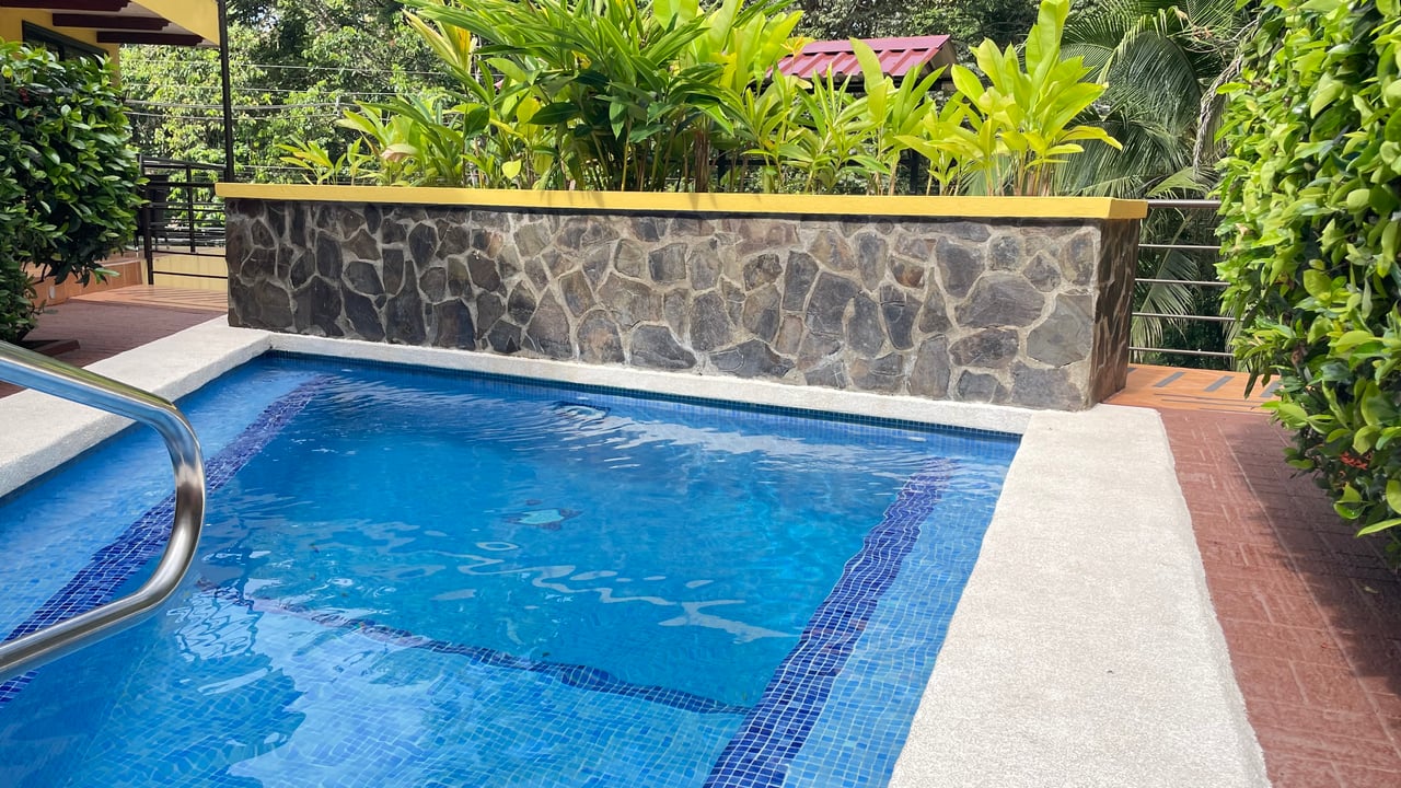 Casa Su - Best Priced Renovated Condo in Prime Manuel Antonio