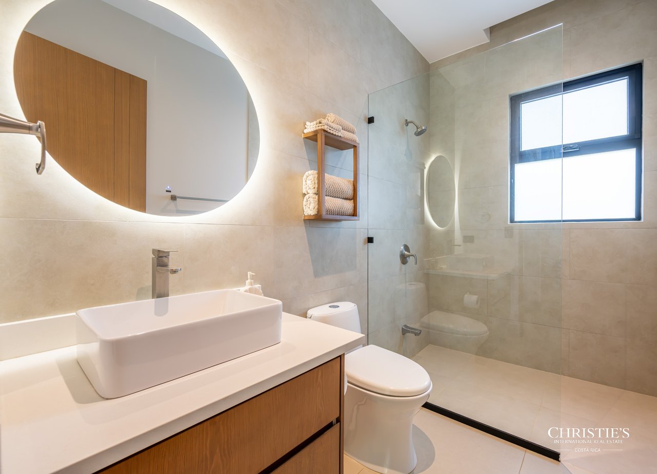 Casa Jade | Contemporary Resort Living in Hacienda Pinilla 
