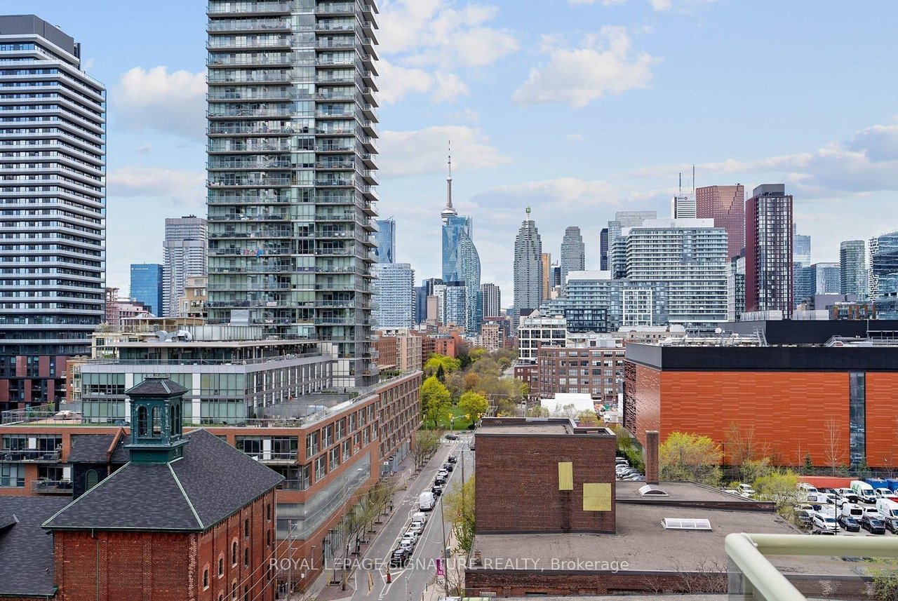 PENTHOUSE ON THE MILL