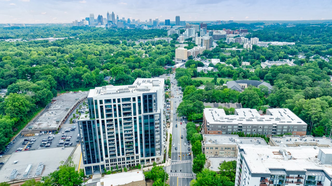 2425 Peachtree Road Unit 1806