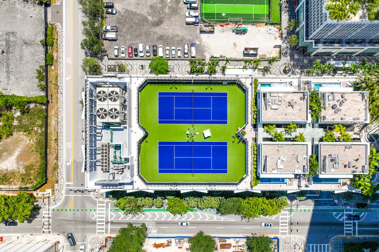 851 NE 1st Ave #4901