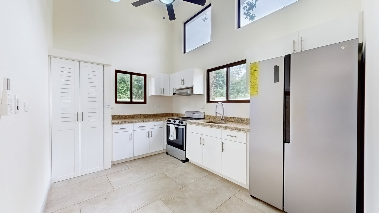 Modern 3-Bedroom Home Near Marino Ballena National Park – Central Uvita