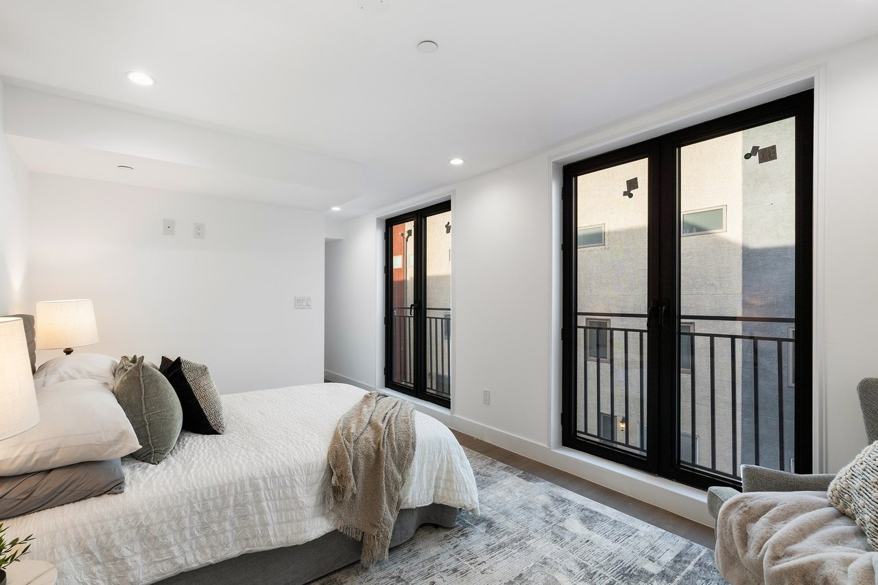 Bella Vita Luxury Philadelphia Townhomes