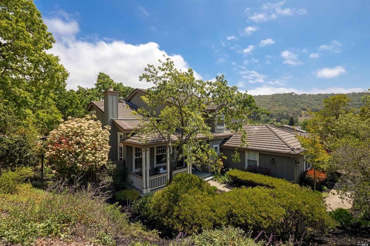 120 Oak Shade Ln