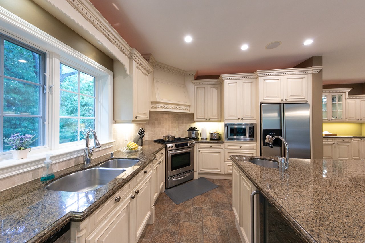 Exclusive Listing - Muskoka-Inspired Estate with Ravine Oasis