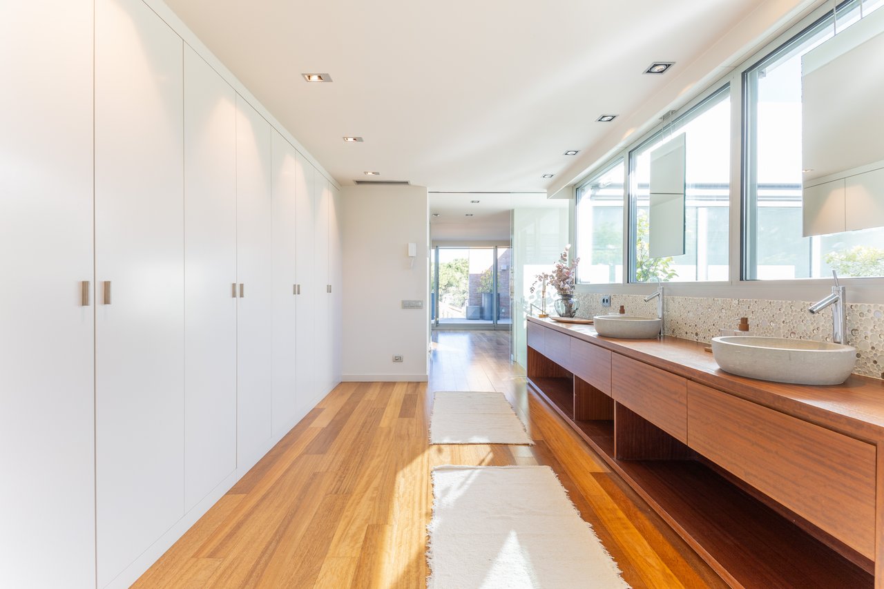Exclusive house for sale in the centre of Sant Cugat 