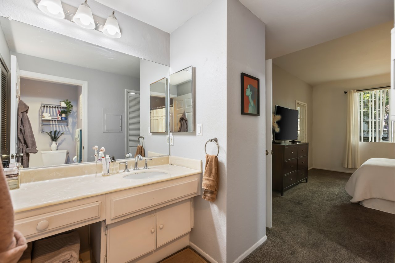 8500 Falmouth Ave #3111