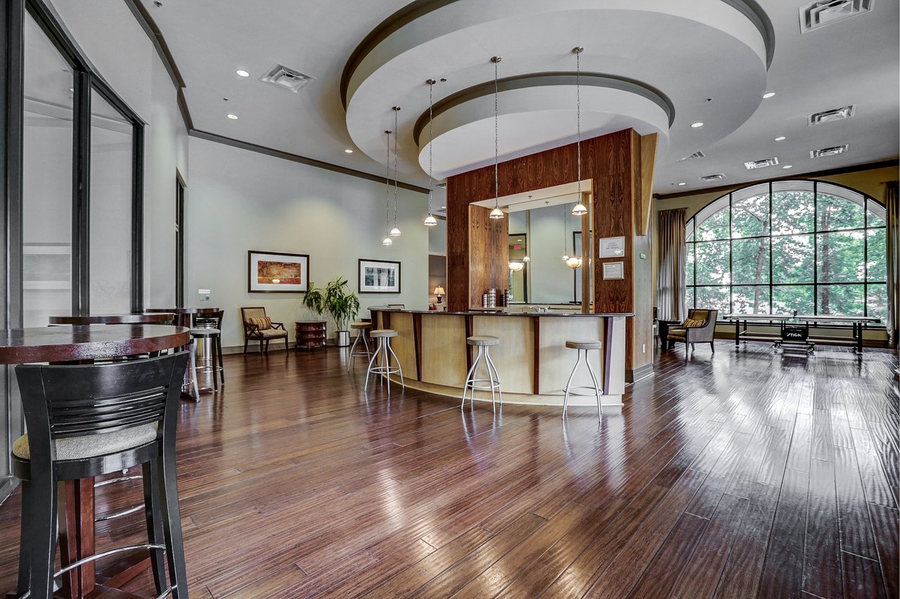 3040 Peachtree Road Unit 1003