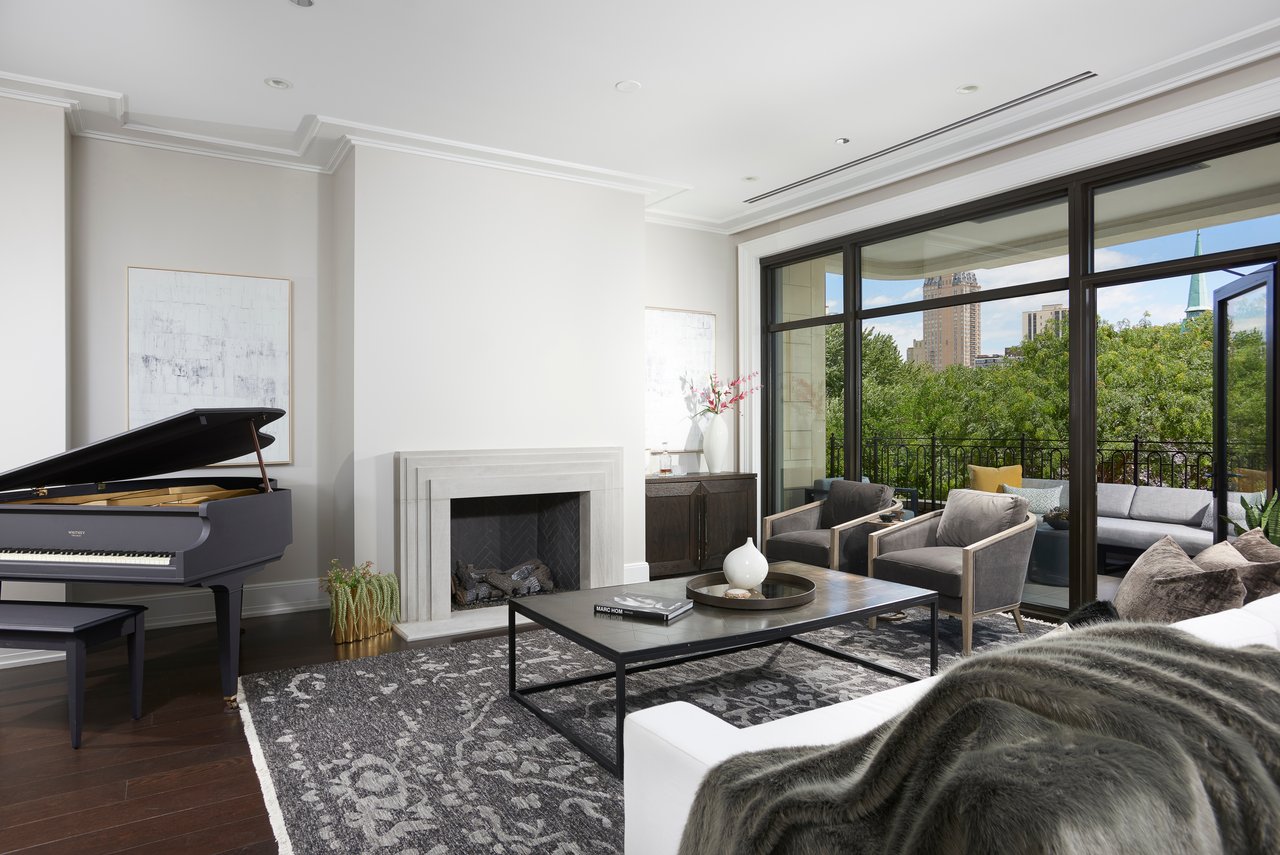2350 N Orchard 304