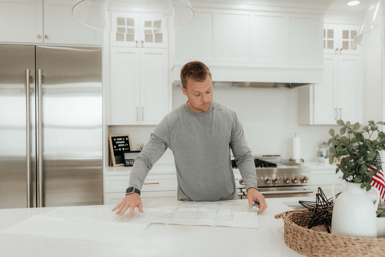 Quiet Luxury on the Lakes