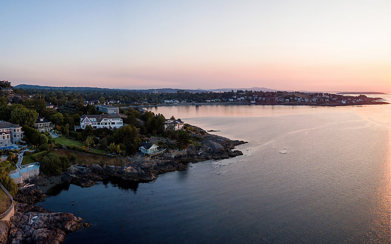Hello, Victoria