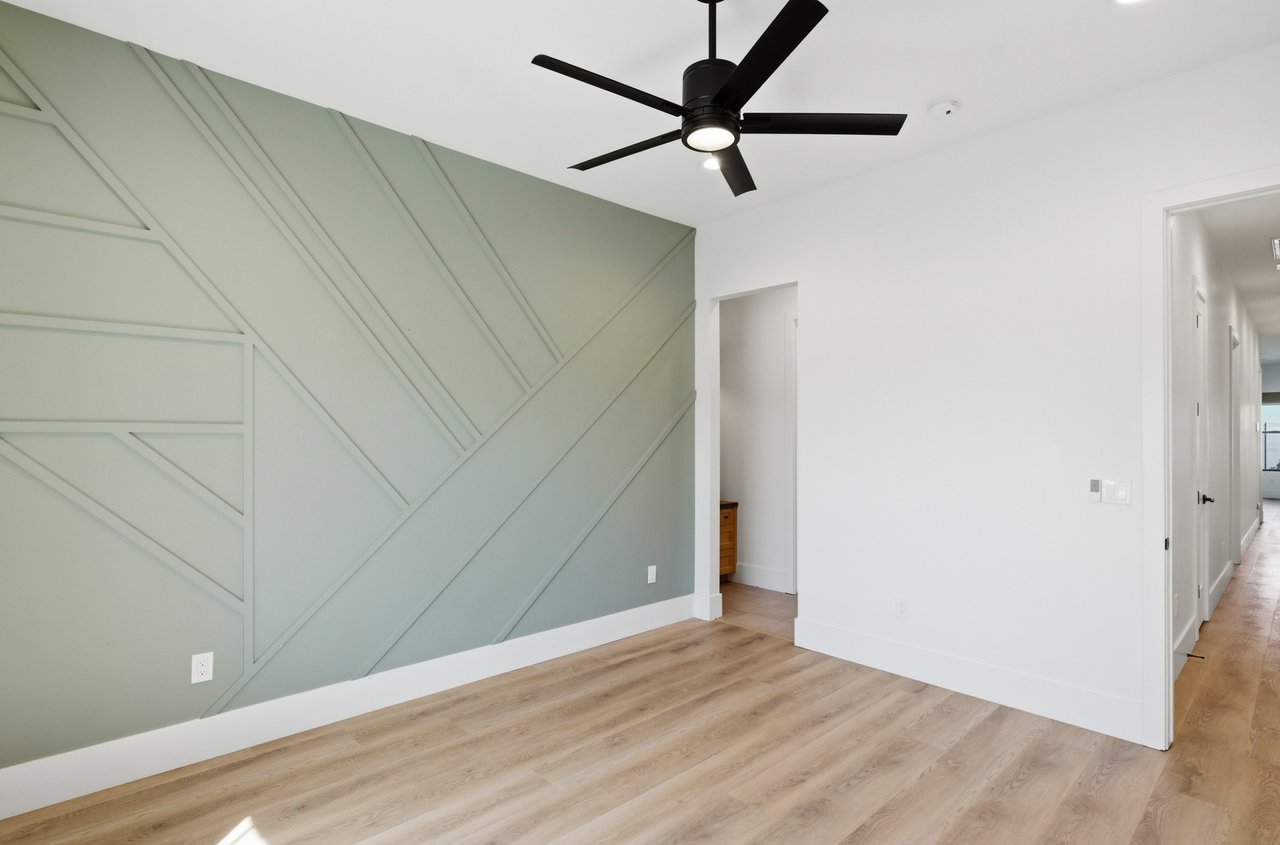 18206 W SAN MIGUEL Court