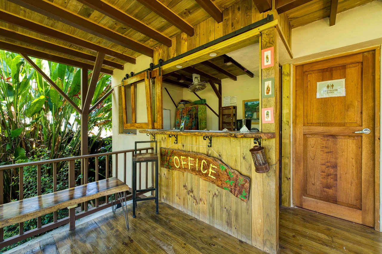 DOMINICAL HOTEL OR RETREAT WITH 11 RENTALS PLUS OWNER’S HOME