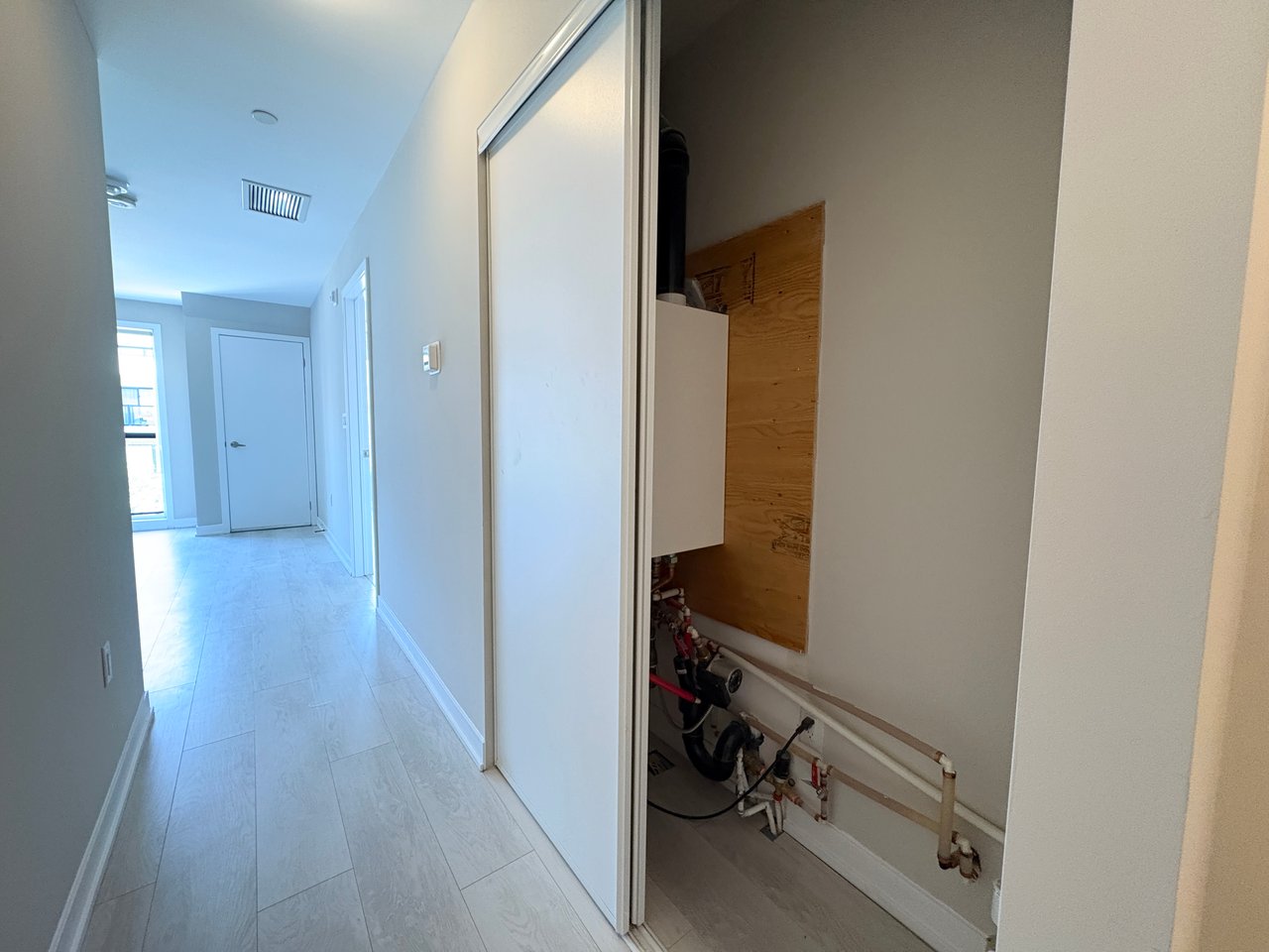 3401 Ridgeway Drive Unit: 307