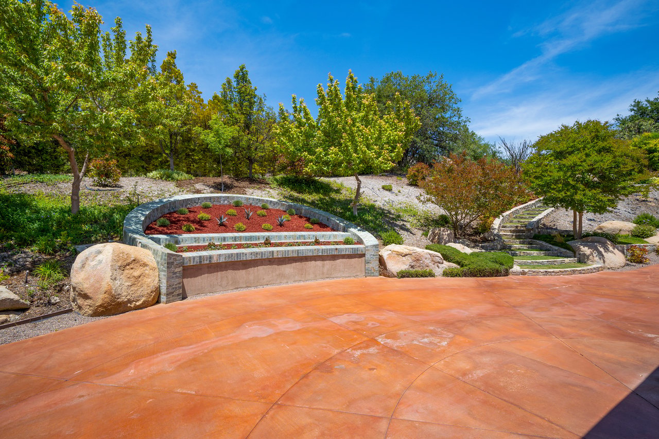 41555 Avenida Conchita