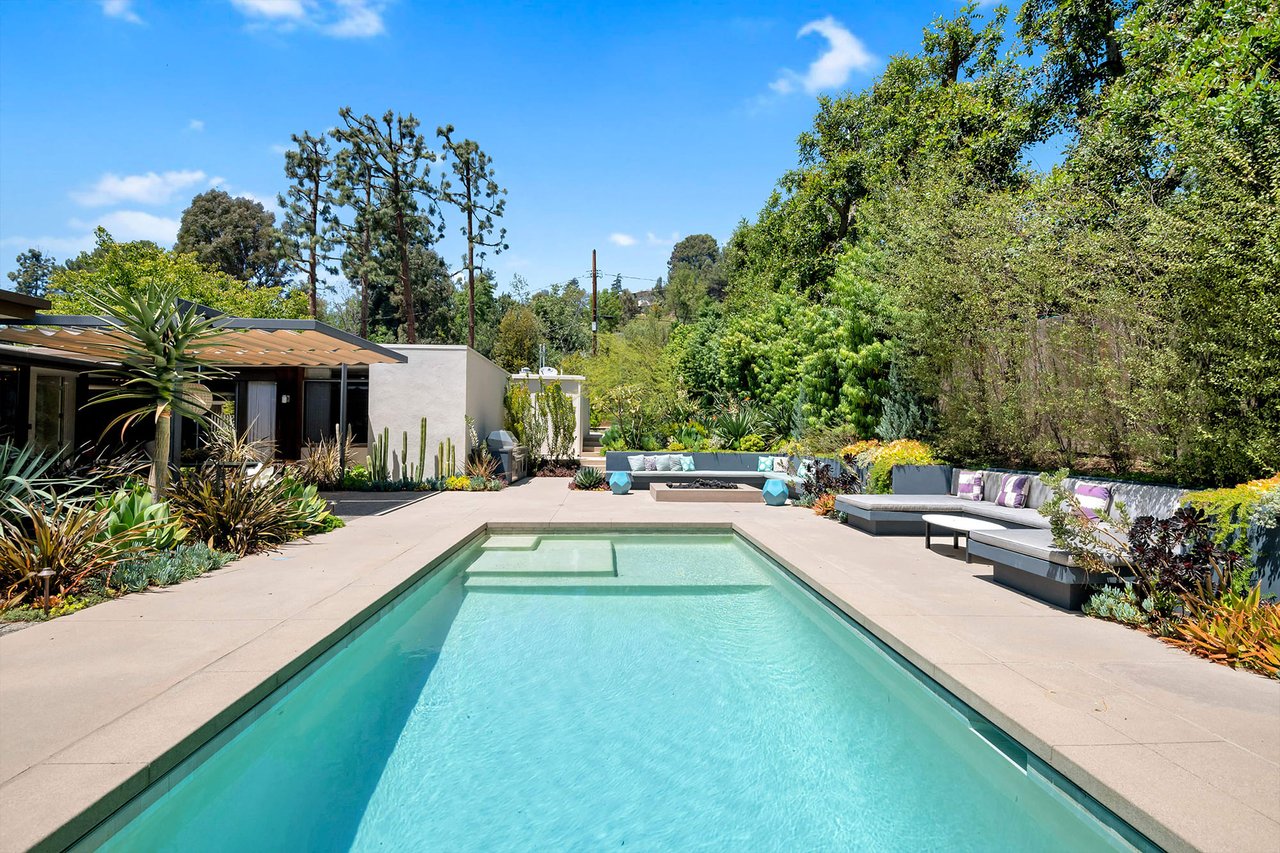 9557 Lime Orchard Rd, Beverly Hills