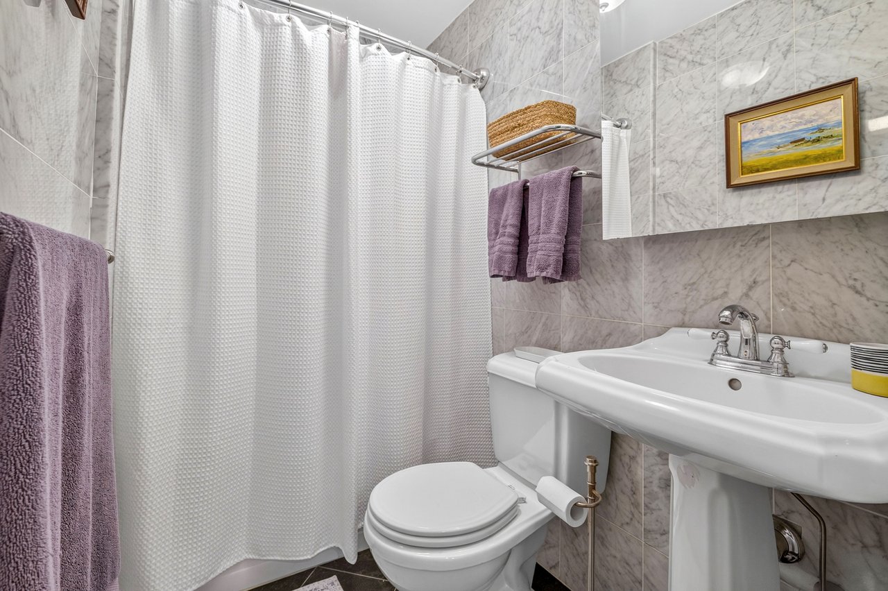 33 E Springfield Unit 1