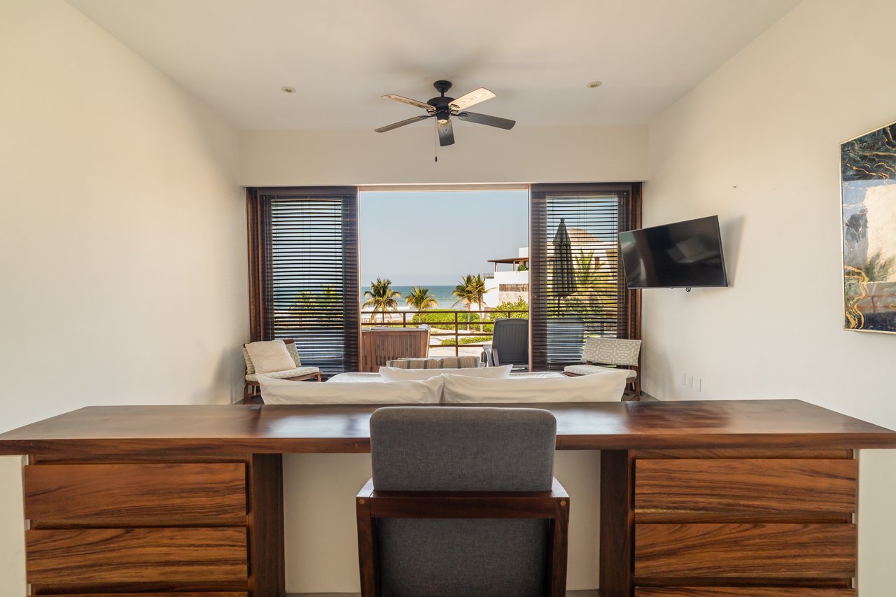 Marea Beachfront Villa B9