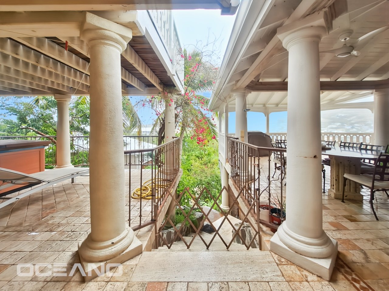 3 bedrooms Townhouse + Studio 