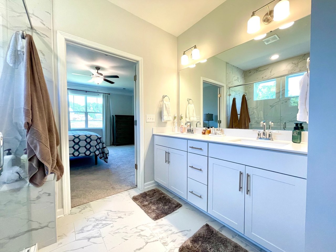 SOLD- Discover Modern Elegance: Move-In Ready Gem at 552 Bartoli Ct., Simpsonville SC – Offered by David Locke of Locke and Key Associates