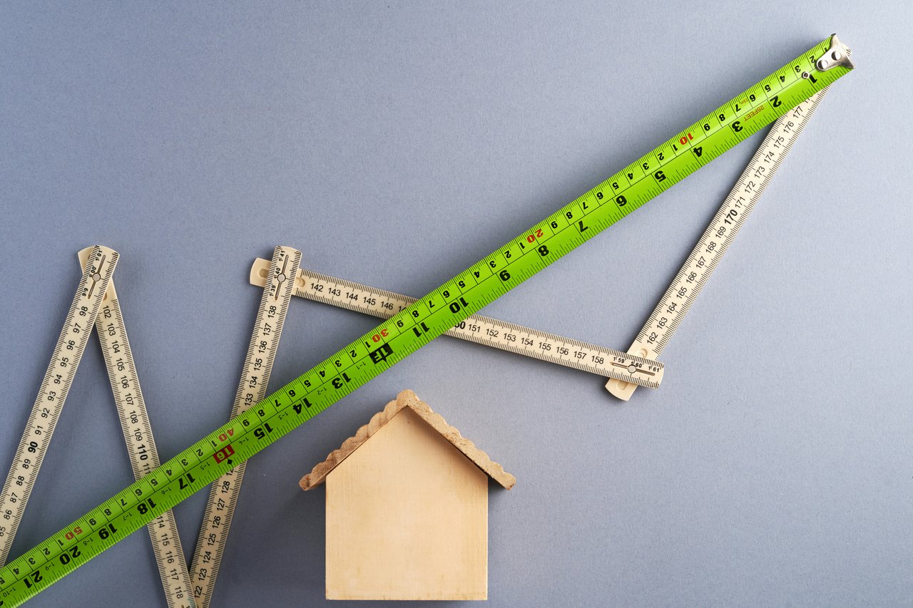 What's Happening With Interest Rates (And What It Means If You're Buying or Selling in Boca Raton)