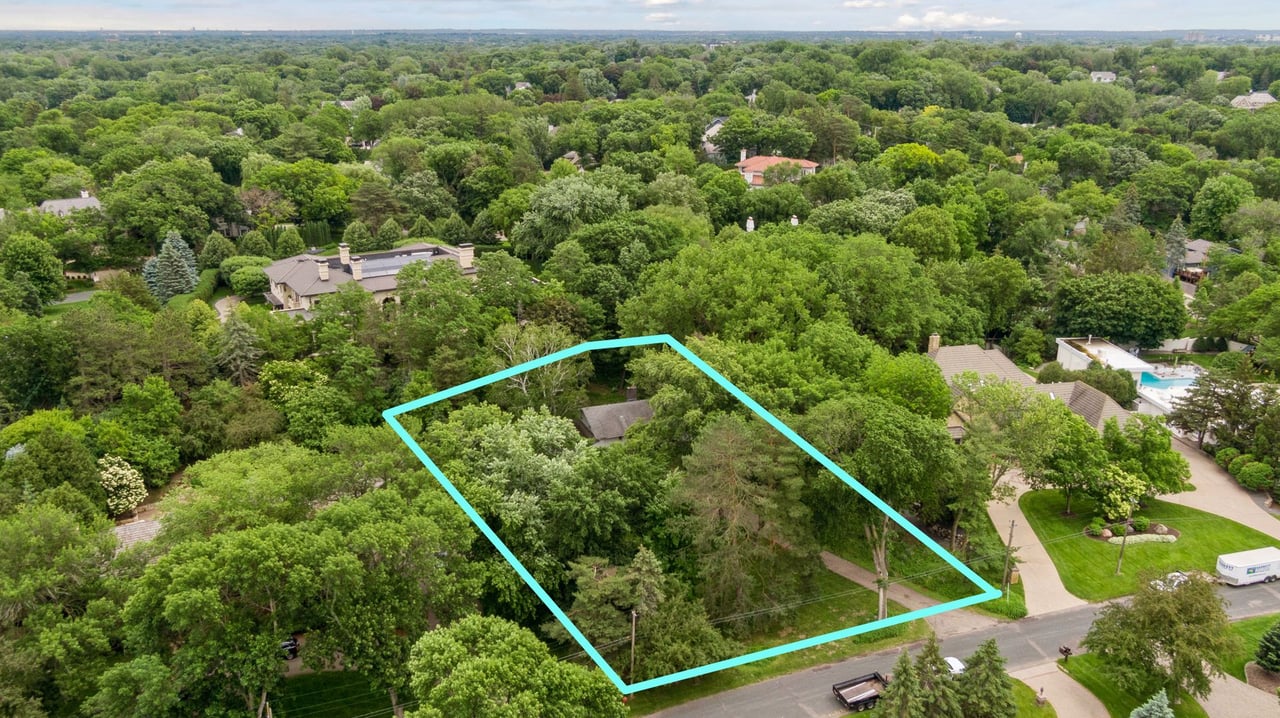 4909 Rolling Green Pkwy, Edina