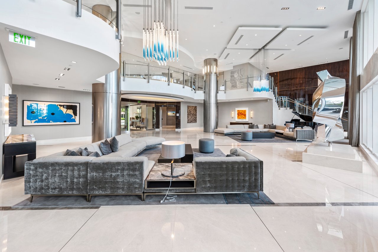 6000 Island Blvd # 2507