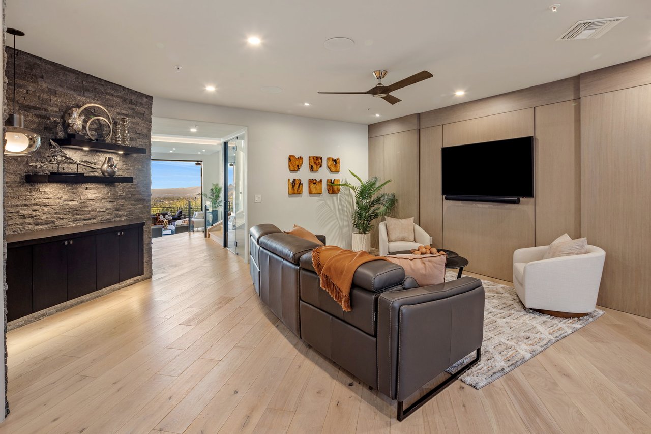 10040 E Happy Valley Road, 1039, Scottsdale Unit: 1039