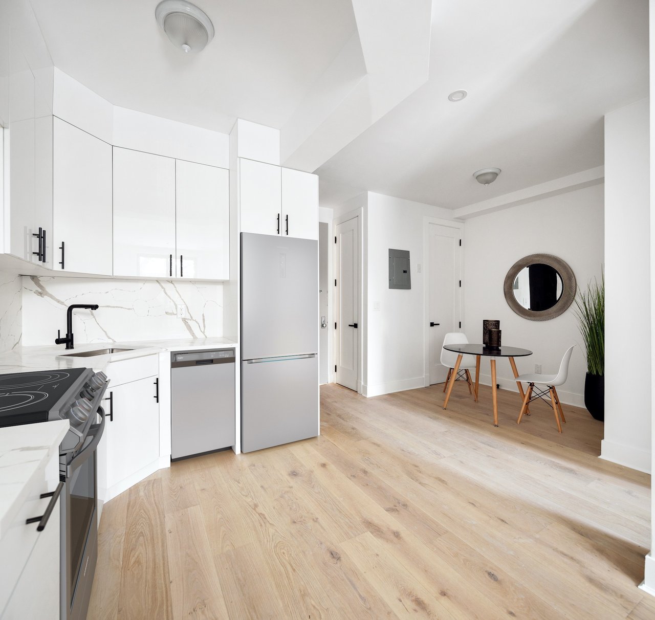 1489 STERLING Place 1B