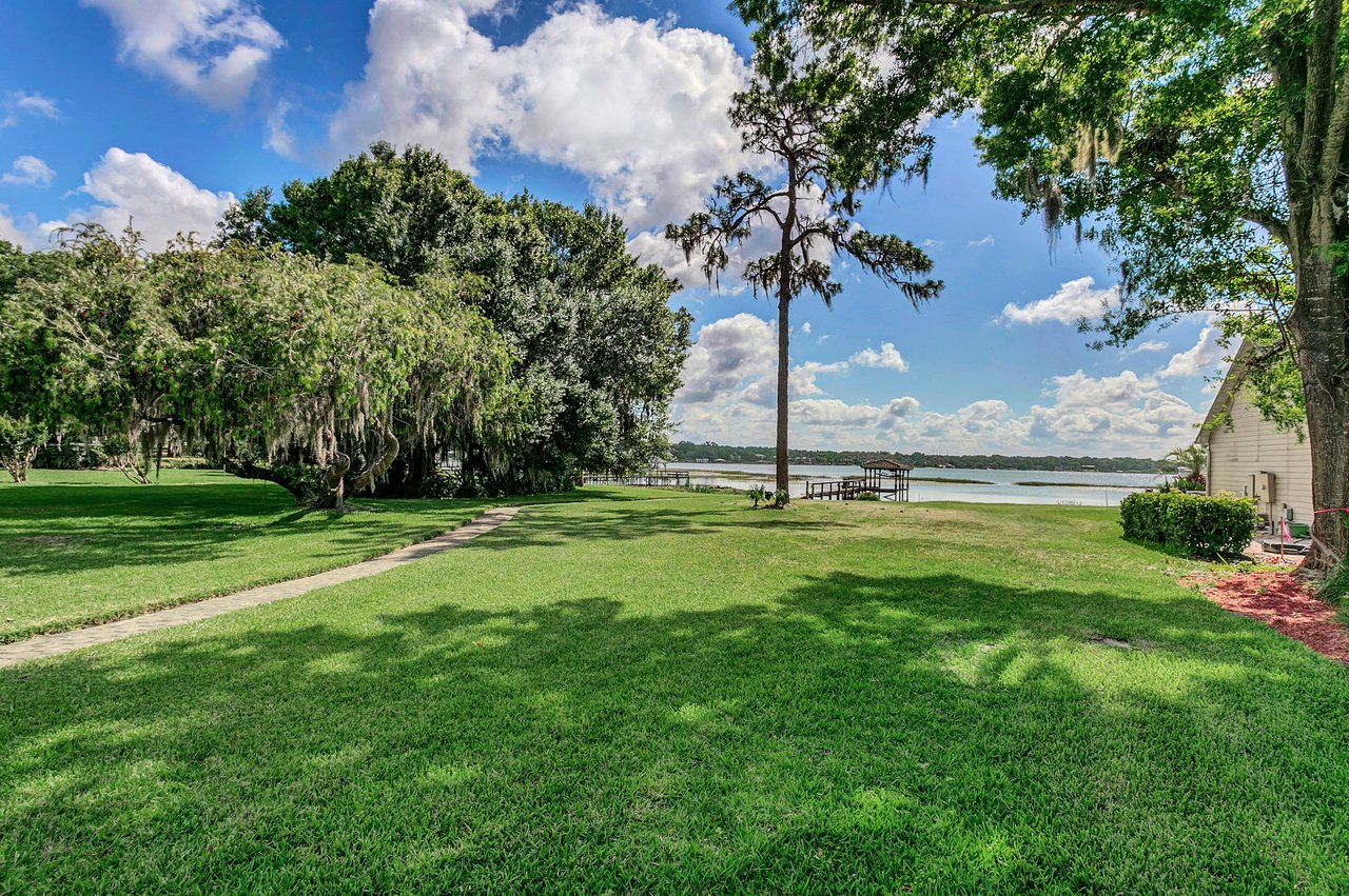 11015 Clipper Court