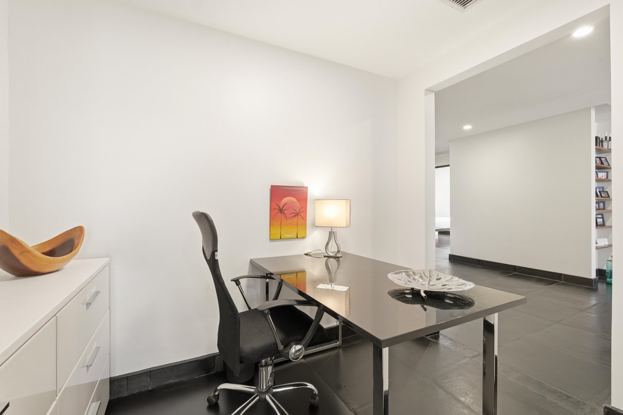 La Perla 113 | Boutique Luxury Condo in the Heart of Tamarindo