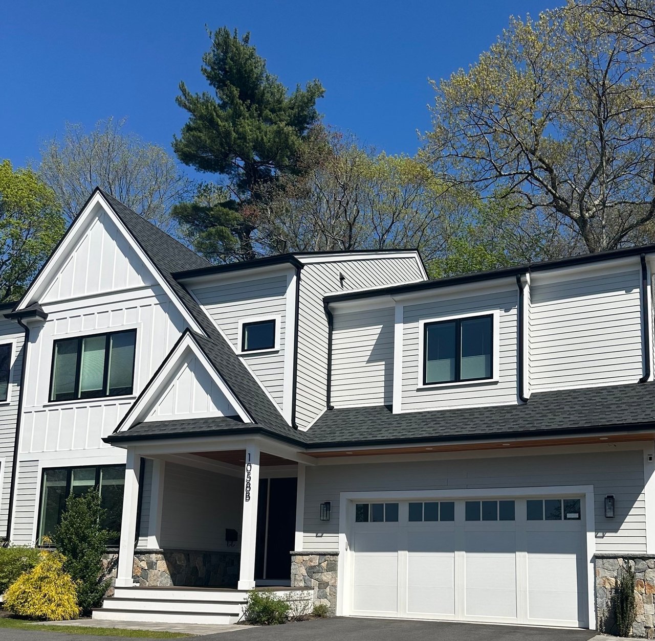 1058 Beacon Street - Unit B