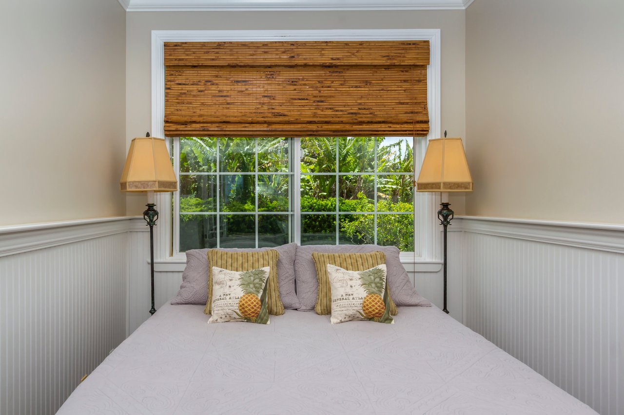 The Green Pineapple Estate