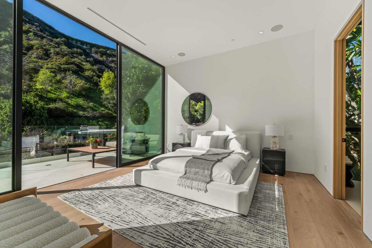 1508 Roscomare Rd, Bel Air 
