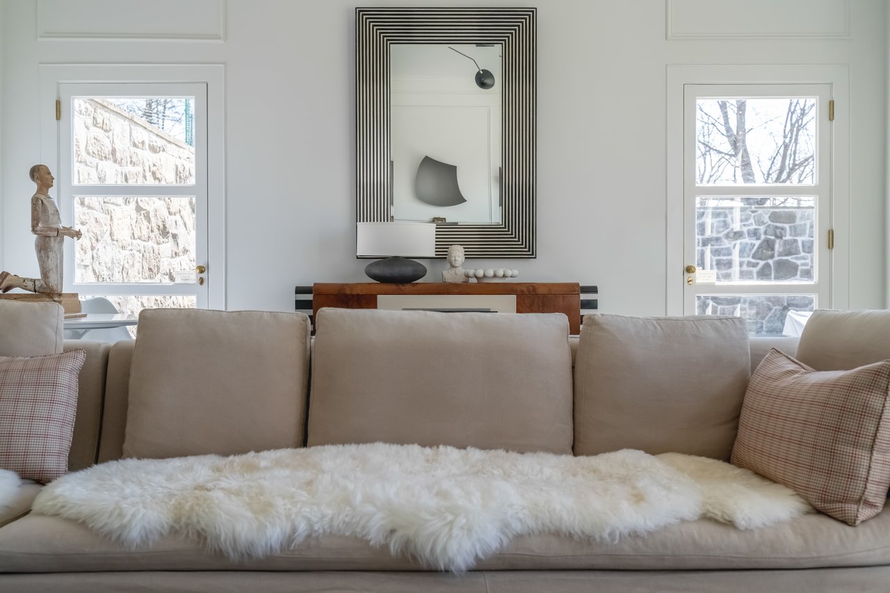 Tanglewood: A Restored 1930s Artist’s Retreat in Tuxedo Park