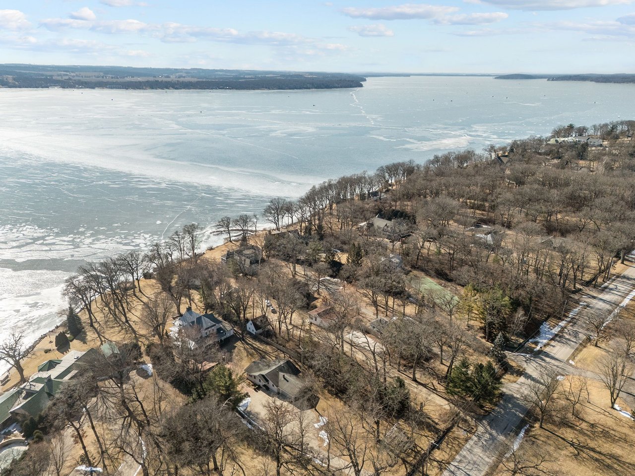 W1181 Illinois Avenue