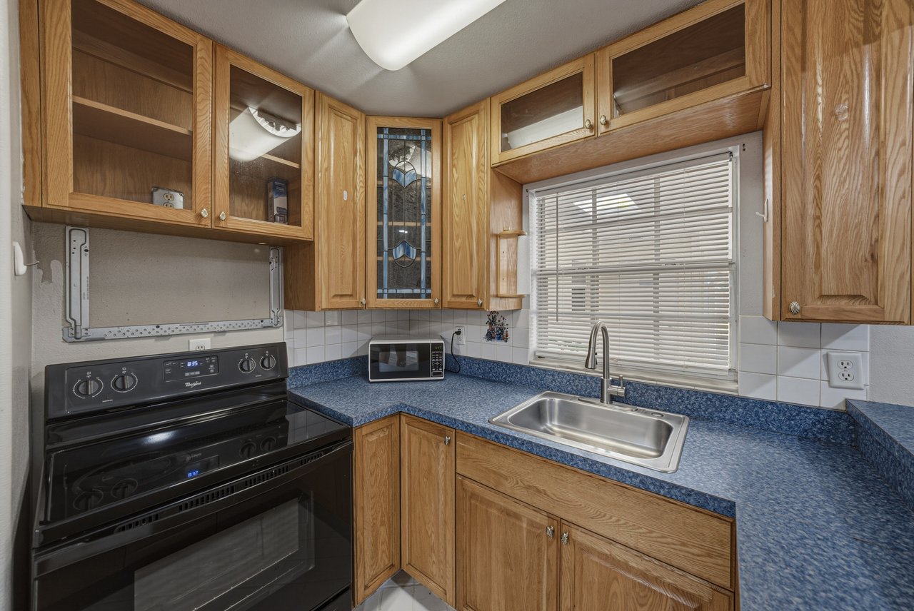 37634 HIDDEN PARK CT