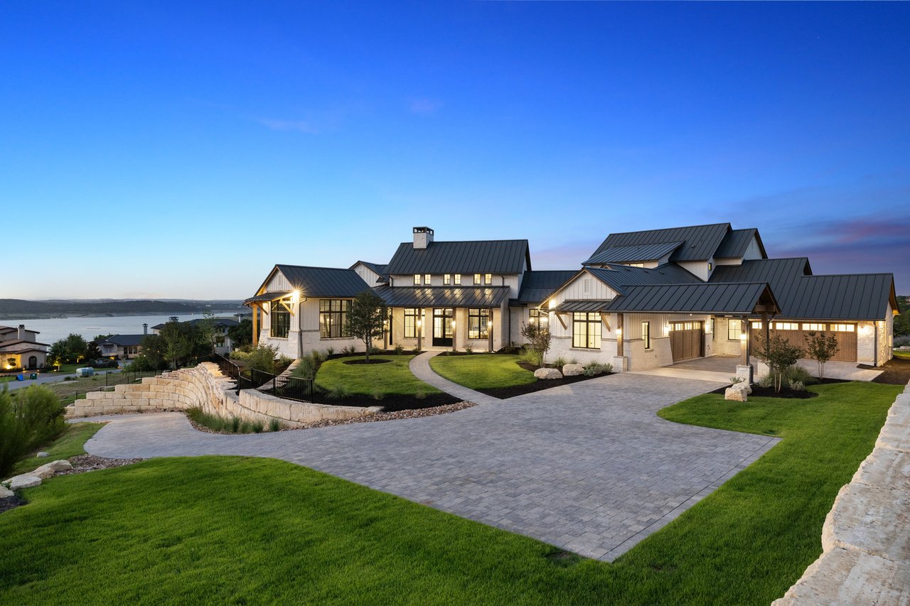 The Jewel of Lake Travis