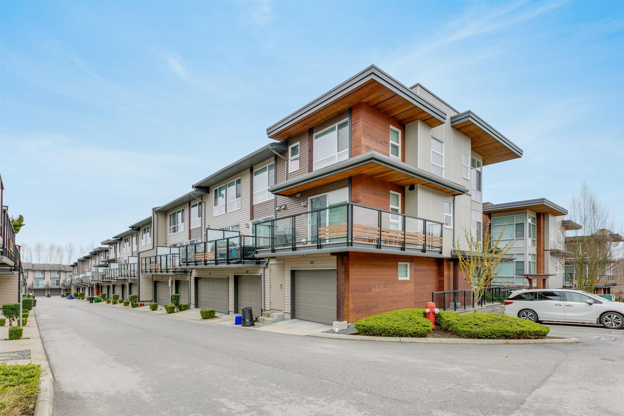 209-2228 162 St