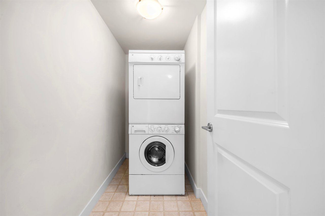 307-15795 Croydon Dr