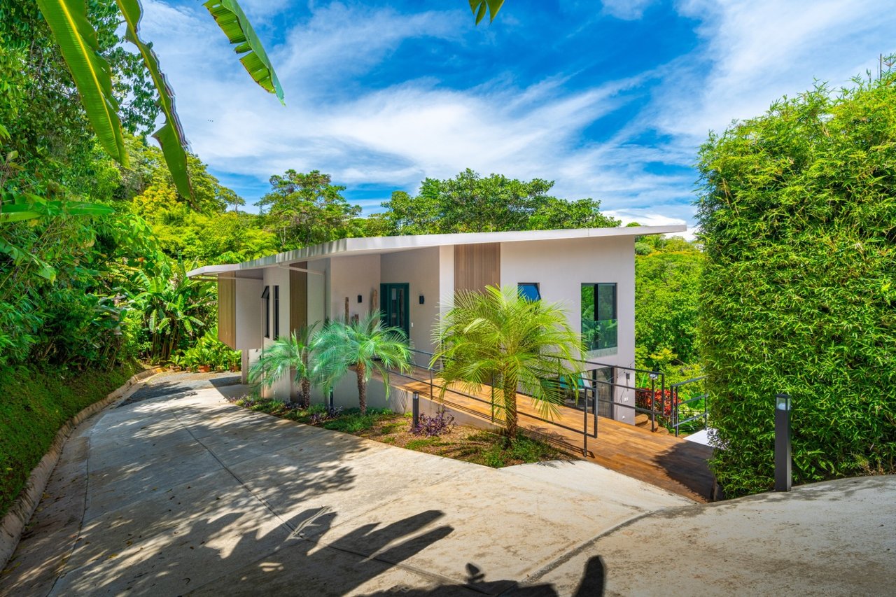 Oceanview Contemporary Luxury Estate, Ojochal, Puntarenas
