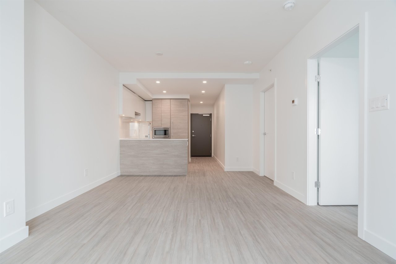 1305-13615 Fraser Hwy