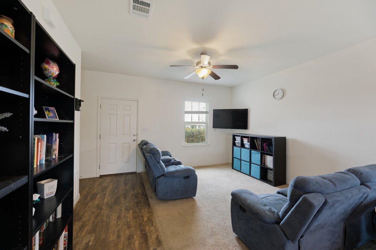 13912 Mark Christopher Way, Manor
