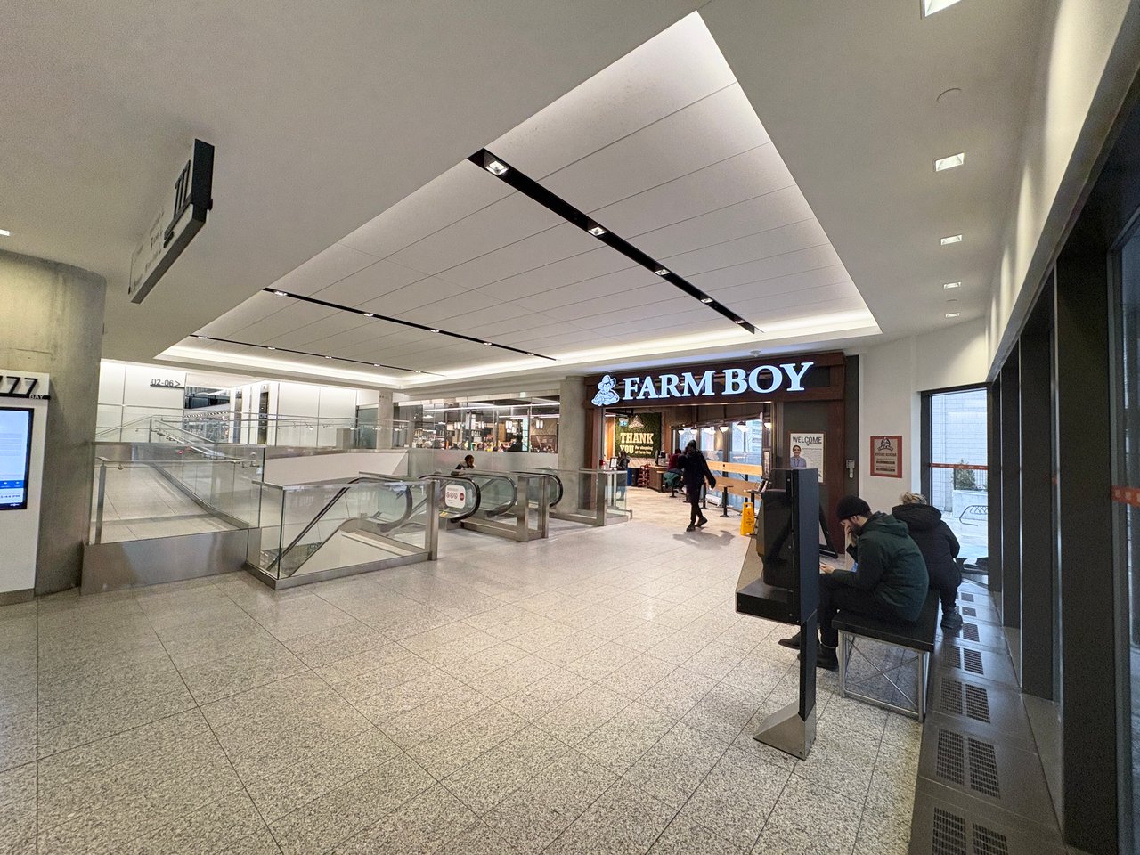 763 Bay St Unit: 3413